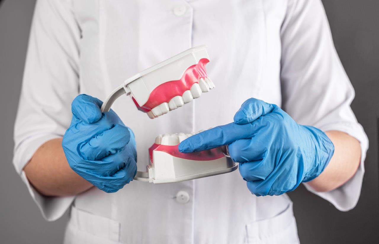Malar Implant