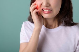 malar tooth extraction dubai